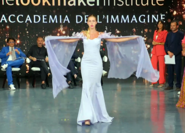 Ep. 2 – Serata a colori/Debutto in società – The Lookmaker Institute su Mediaset Infinity